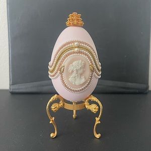 Vintage Genuine Ostrich Egg with Cameo and Pearl trinket holder